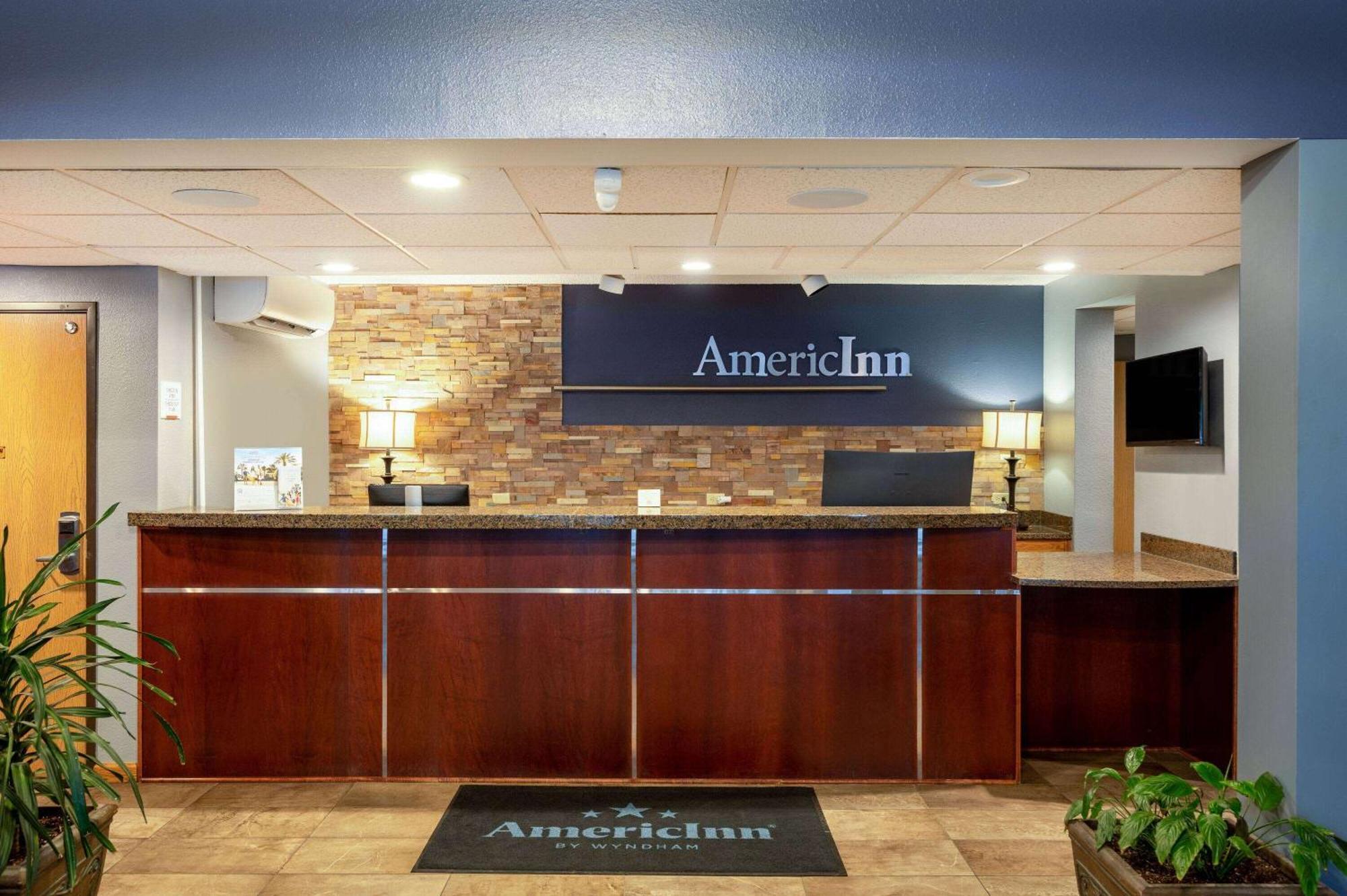 Americinn By Wyndham Eau Claire Exteriér fotografie